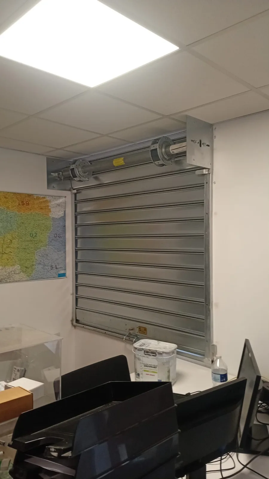 Installation et pose de rideau métallique à Paris 6