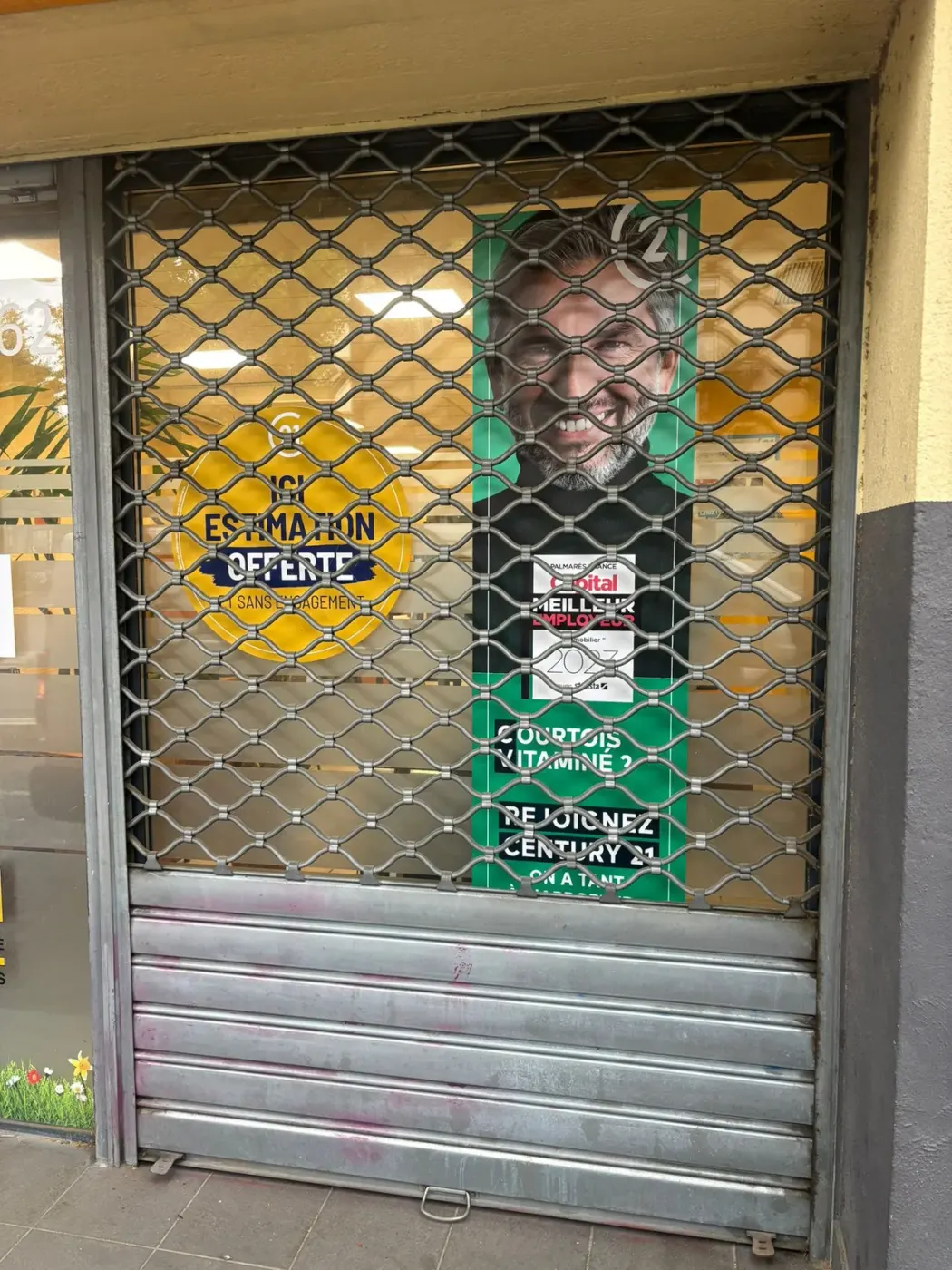 Installation et pose de rideau métallique à Paris 6